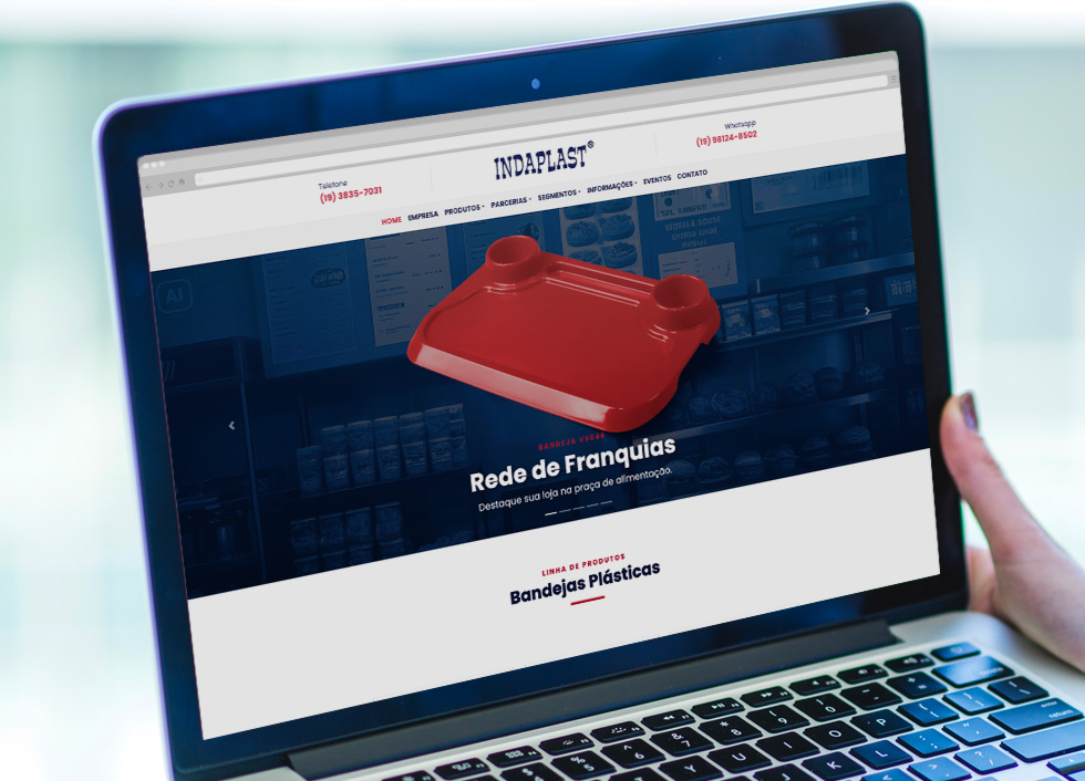Indaplast: Líder em Bandejas Plásticas Personalizadas, Desenvolvimento de Site e Catálogo Industrial